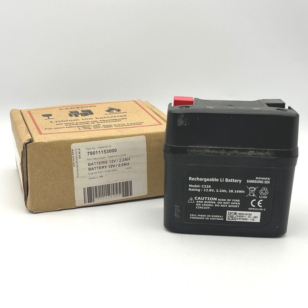 KTM Rechargeable Li Battery Black 12V 2.2Ah C22S 79011153000